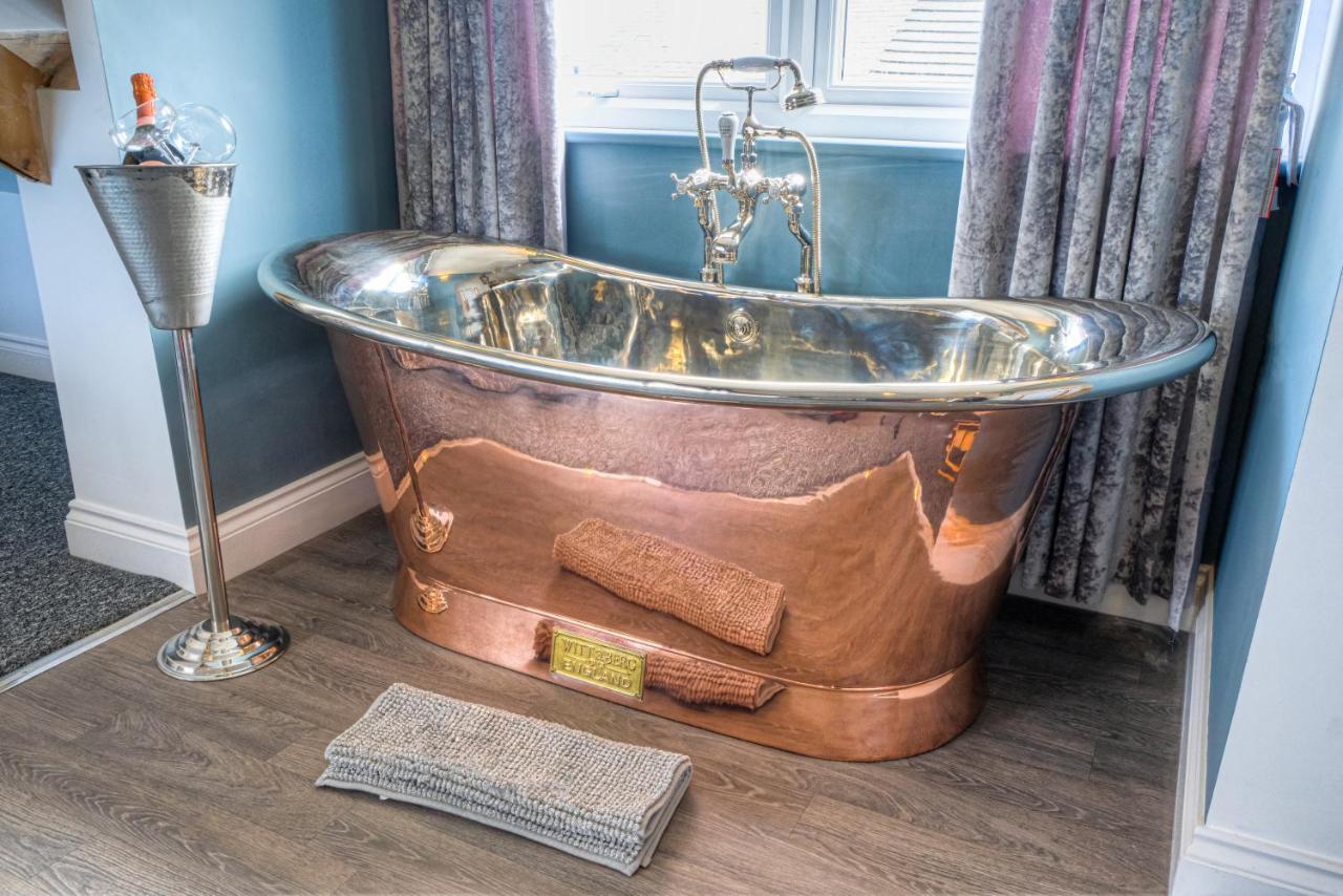 הוילה אמבל The Rockpool - Private Hot Tub And Sea Views מראה חיצוני תמונה